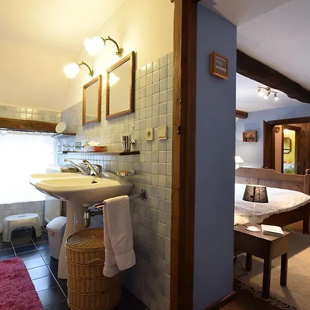 Ferienhaus Rustic Holiday In Septon With Private Garden Durbuy